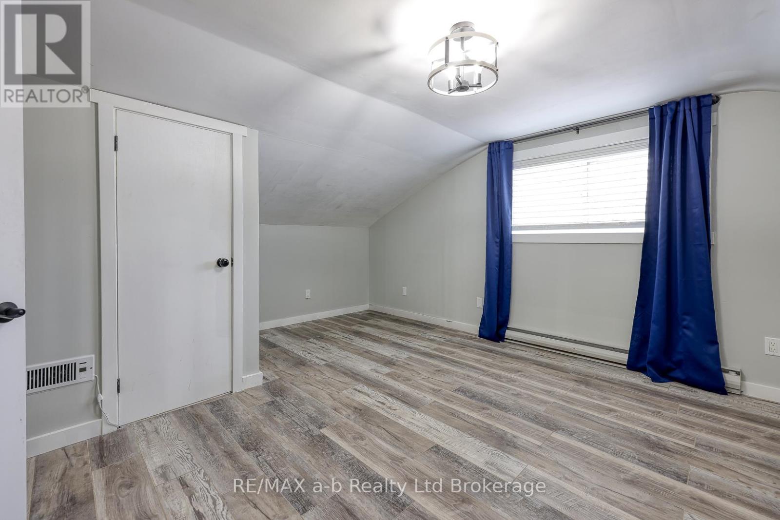 163910 Brownsville Road, South-West Oxford, Ontario  N4G 4G8 - Photo 20 - X12692058