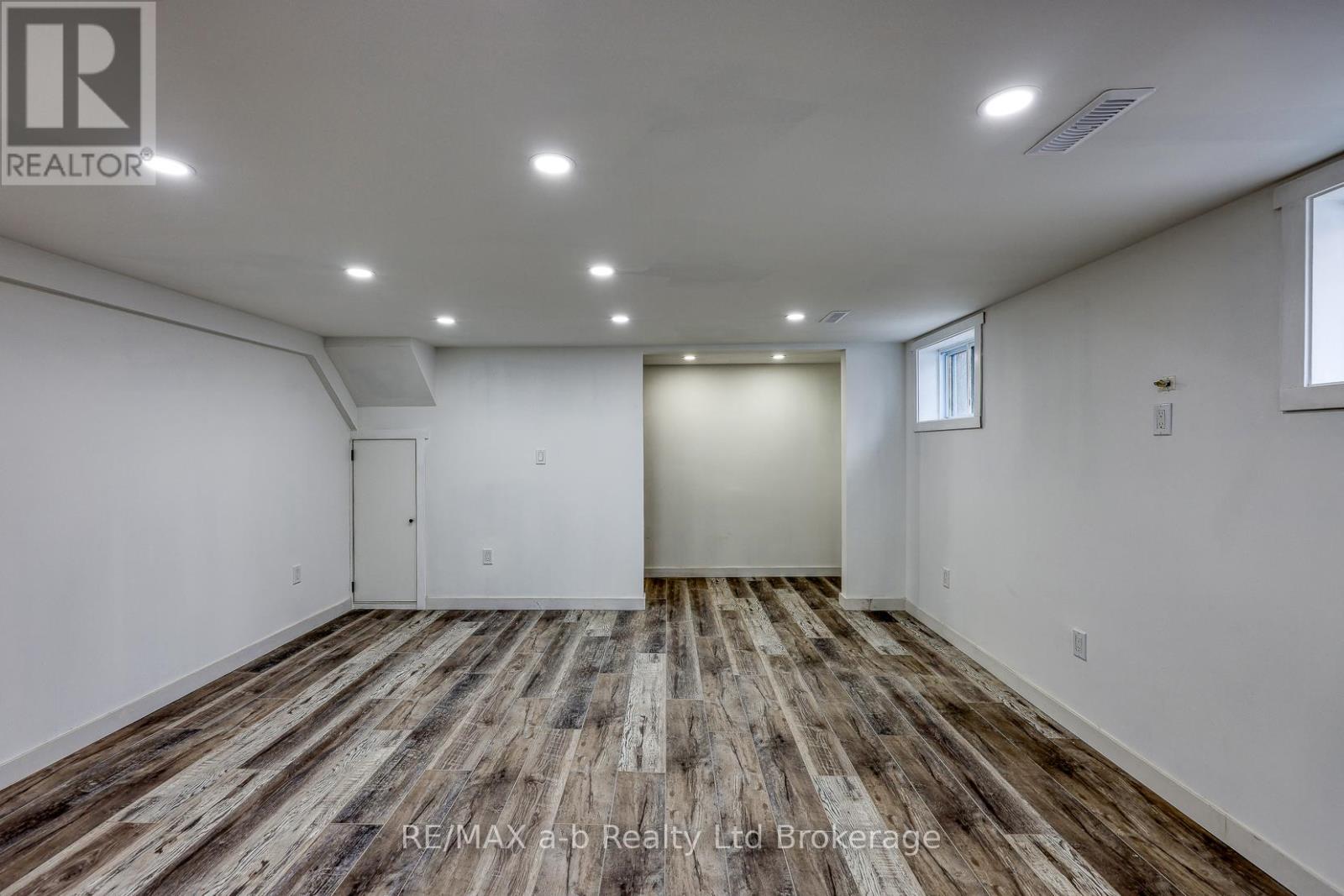 163910 Brownsville Road, South-West Oxford, Ontario  N4G 4G8 - Photo 26 - X12692058