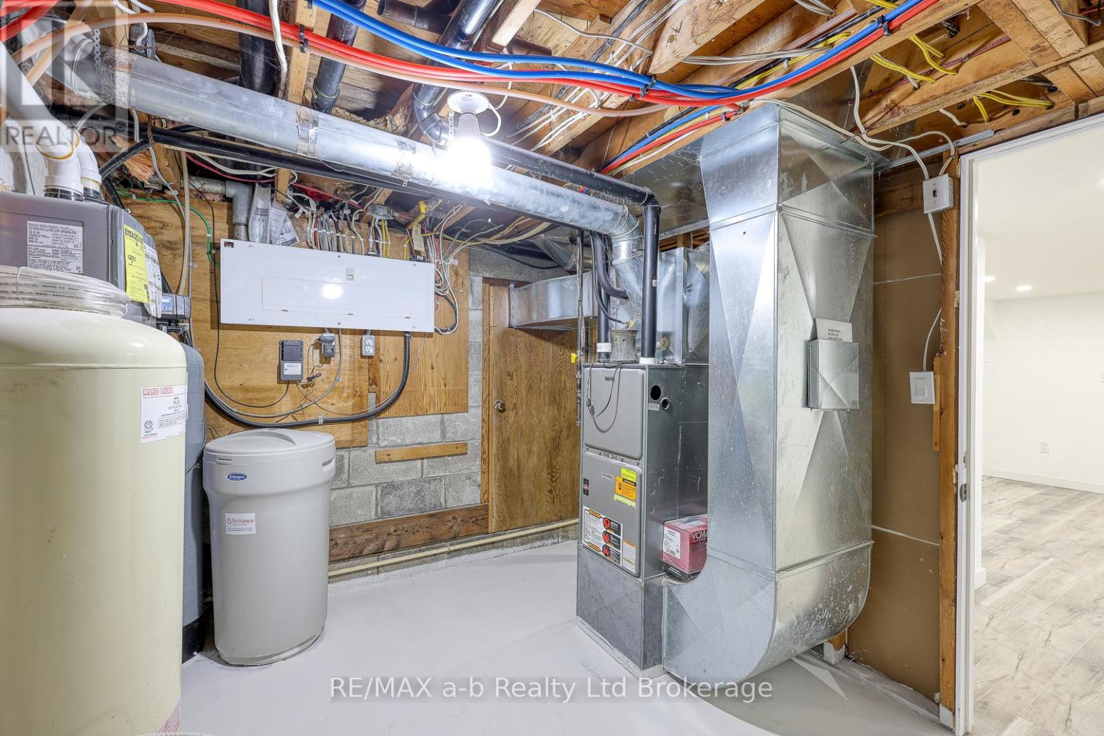 163910 Brownsville Road, South-West Oxford, Ontario  N4G 4G8 - Photo 28 - X12692058