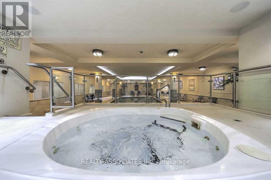 1404 - 662 Sheppard Avenue E, Toronto, Ontario  M2K 3E6 - Photo 35 - C12691740