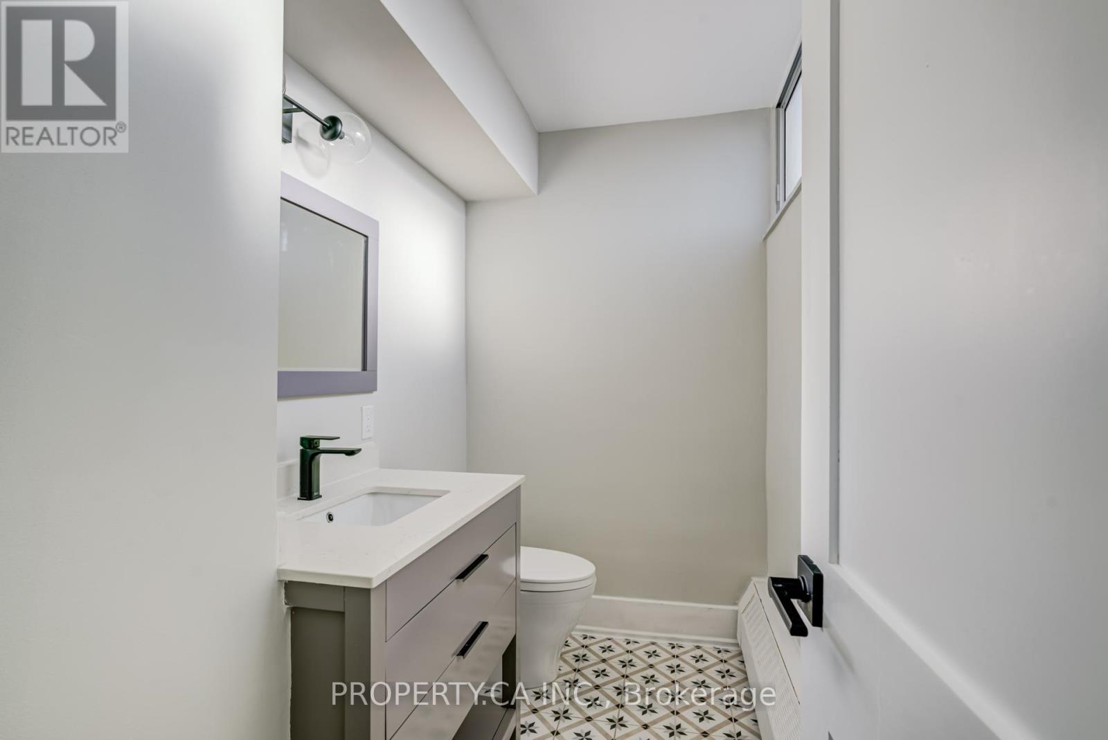 1503 - 15 Vicora Linkway Way, Toronto, Ontario  M3C 1A7 - Photo 18 - C12692382