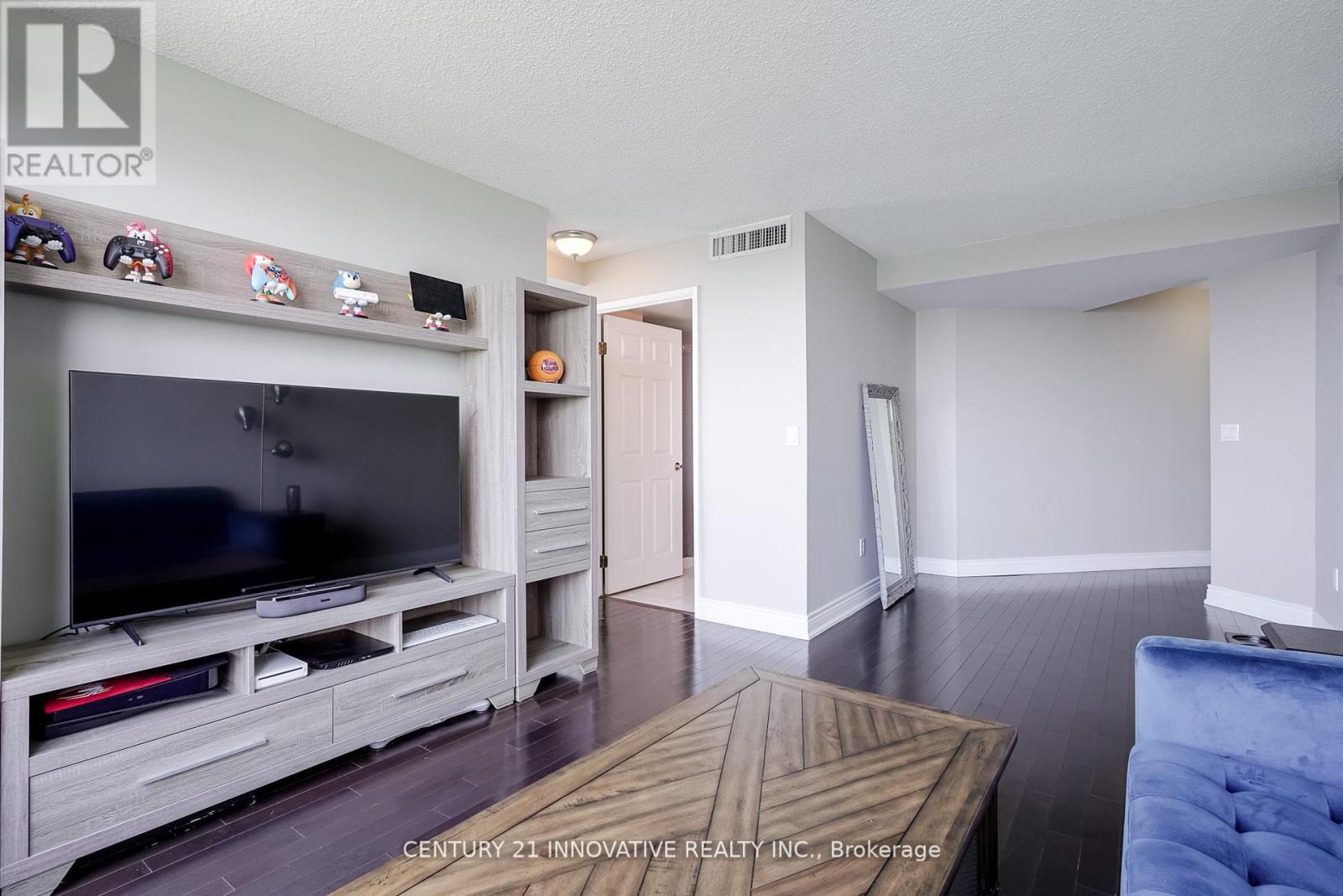 3404 - 7 Concorde Place, Toronto, Ontario  M3C 3N4 - Photo 8 - C12692402