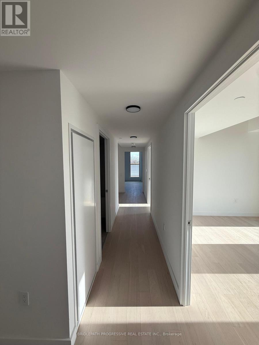 506 - 1720 Bayview Avenue, Toronto, Ontario  M4G 3C4 - Photo 3 - C12692436