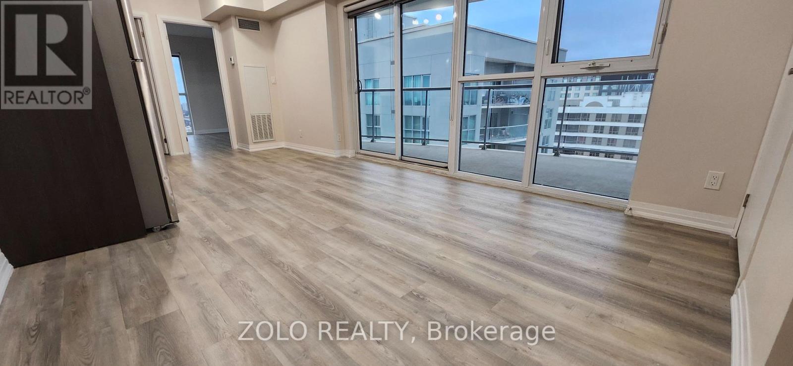 1703 - 2150 Lawrence Avenue, Toronto, Ontario  M1R 3A7 - Photo 2 - E12692384