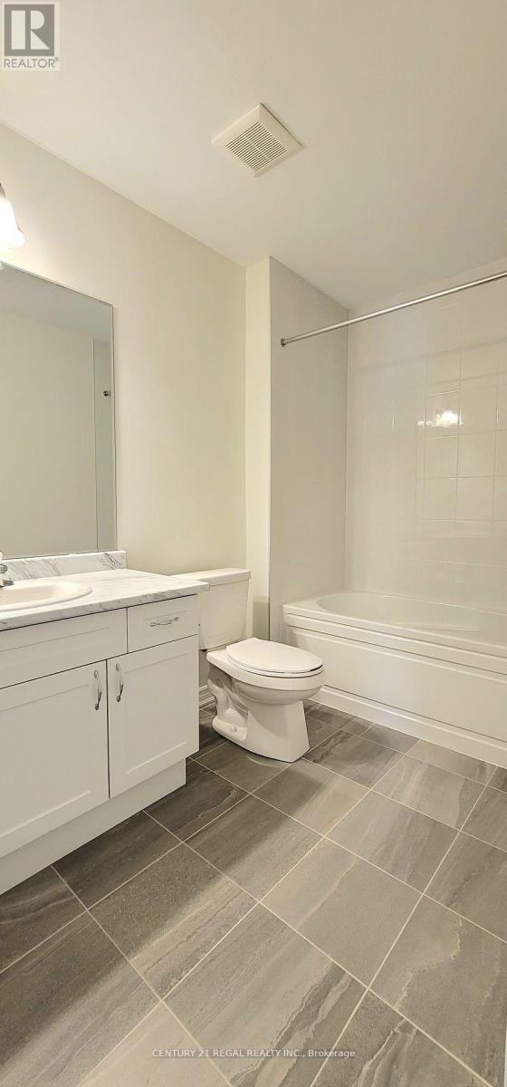 3281 Brigadier Avenue, Pickering, Ontario  L1X 0N1 - Photo 11 - E12692448