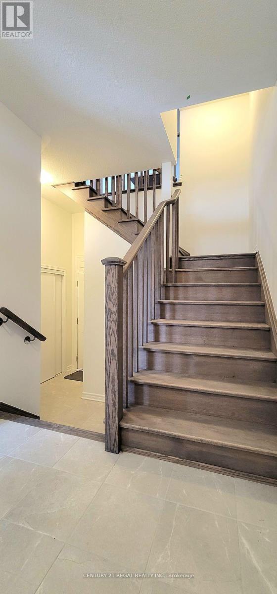 3281 Brigadier Avenue, Pickering, Ontario  L1X 0N1 - Photo 14 - E12692448