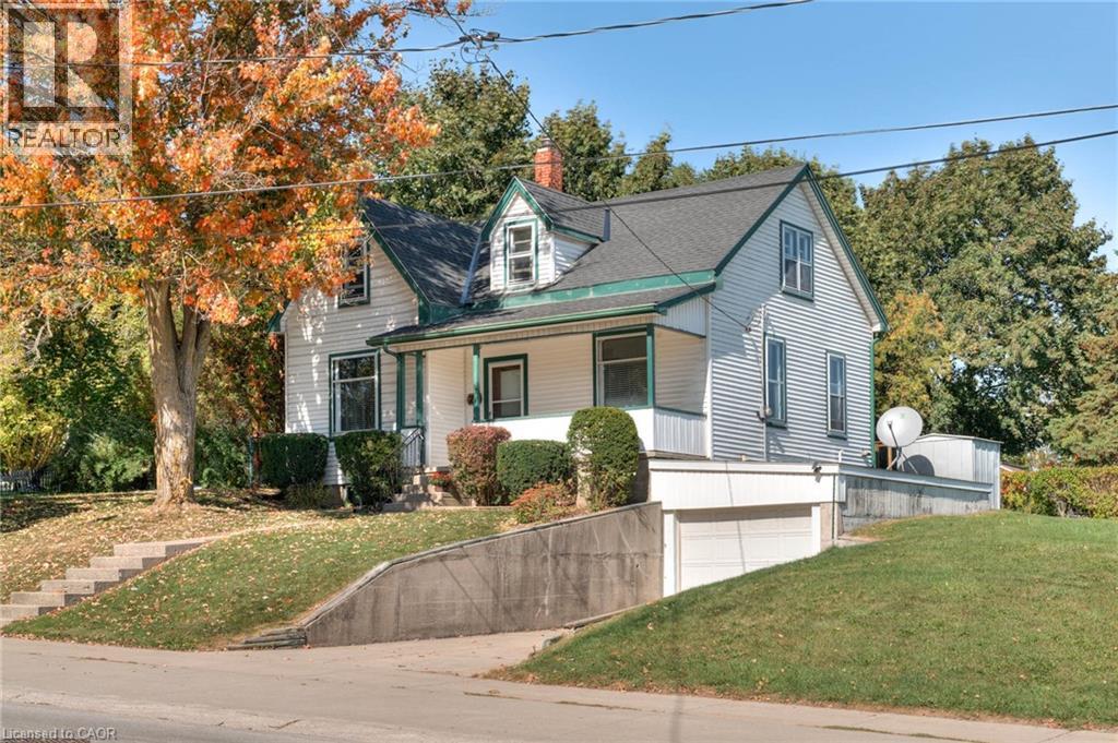 21 Huron Road, Mitchell, Ontario  N0K 1N0 - Photo 2 - 40796546