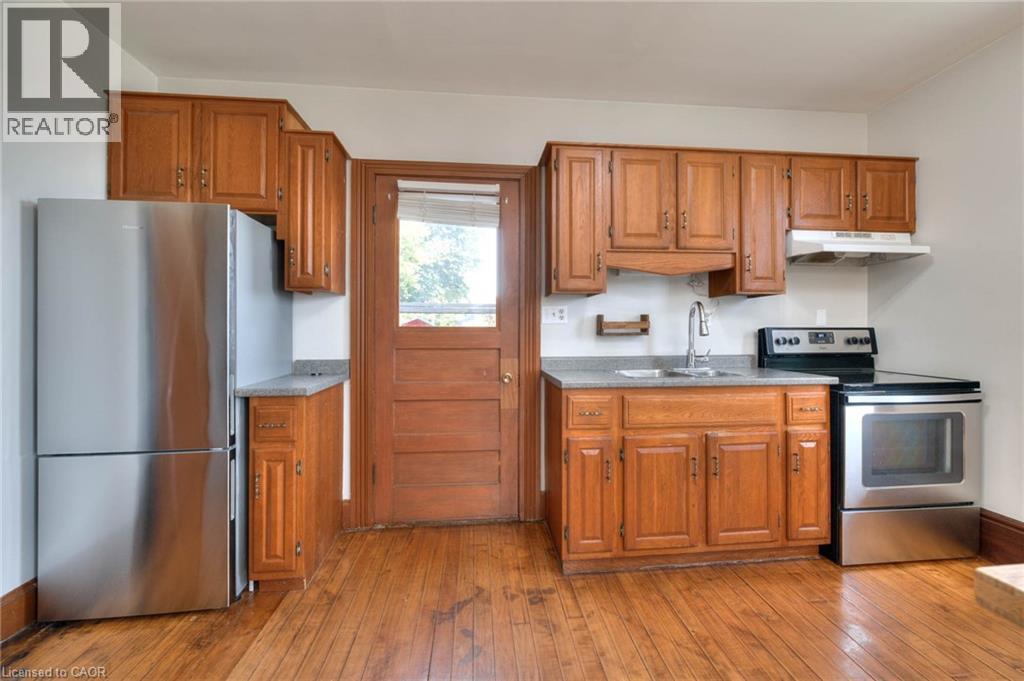 21 Huron Road, Mitchell, Ontario  N0K 1N0 - Photo 23 - 40796546