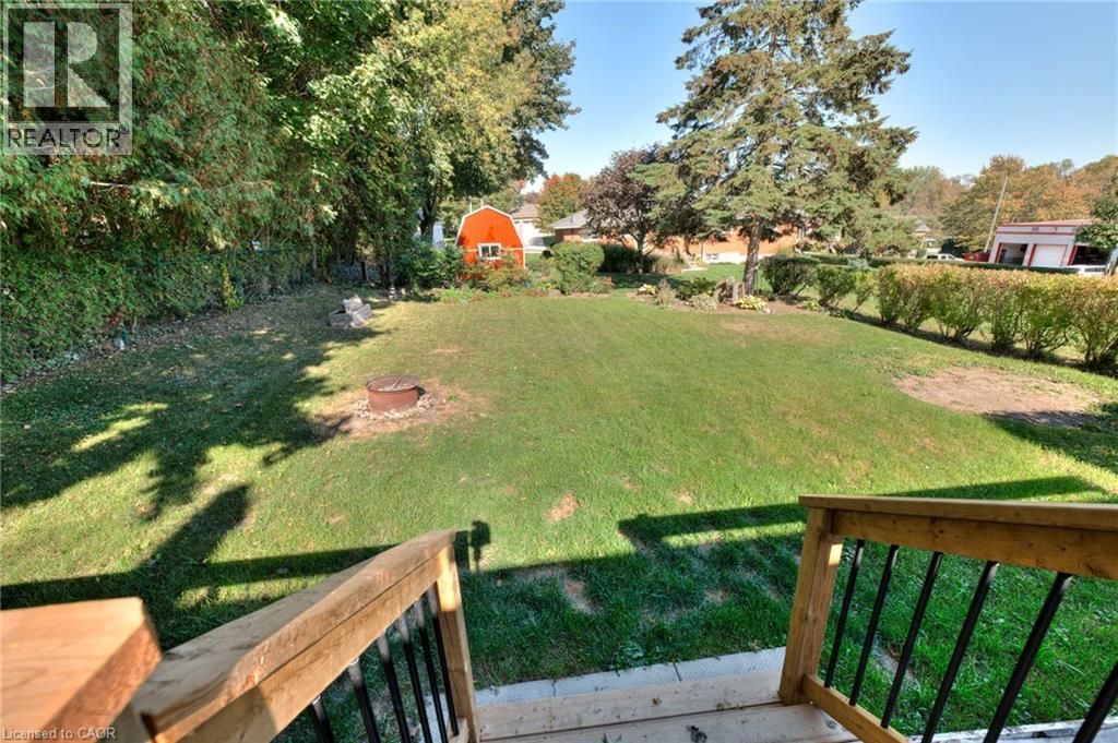 21 Huron Road, Mitchell, Ontario  N0K 1N0 - Photo 35 - 40796546