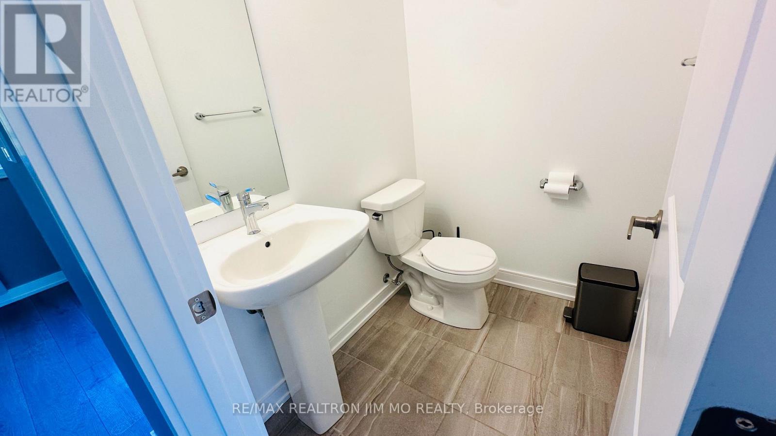 114 Blue Forest Crescent, Barrie, Ontario  L9J 0N7 - Photo 14 - S12692446