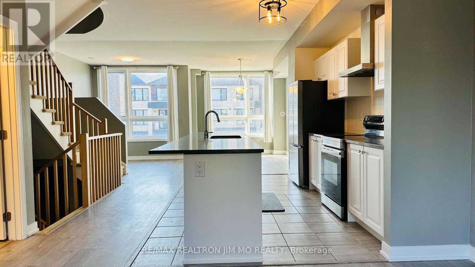 114 Blue Forest Crescent, Barrie, Ontario  L9J 0N7 - Photo 22 - S12692446