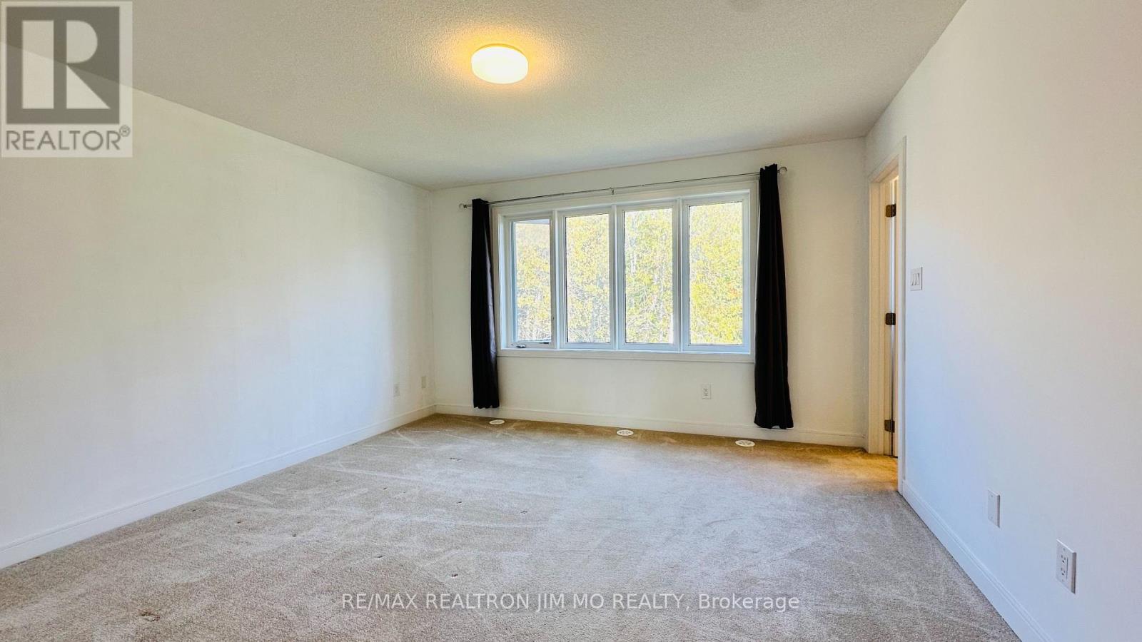 114 Blue Forest Crescent, Barrie, Ontario  L9J 0N7 - Photo 23 - S12692446