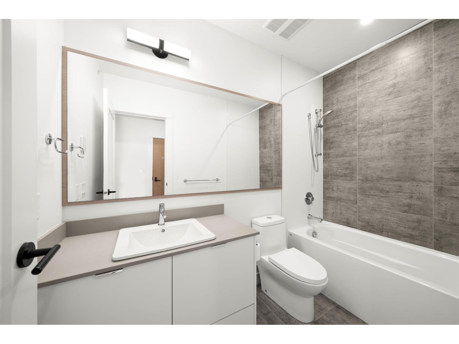 503 2493 Montrose Avenue, Abbotsford, British Columbia  V2S 0L4 - Photo 20 - R3079048