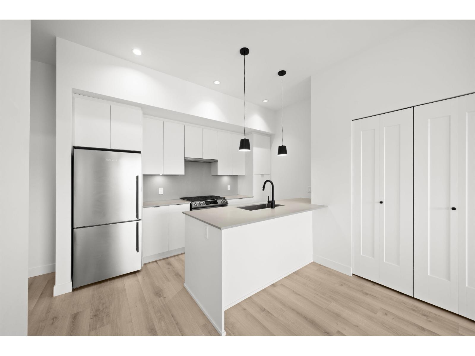 503 2493 Montrose Avenue, Abbotsford, British Columbia  V2S 0L4 - Photo 6 - R3079048