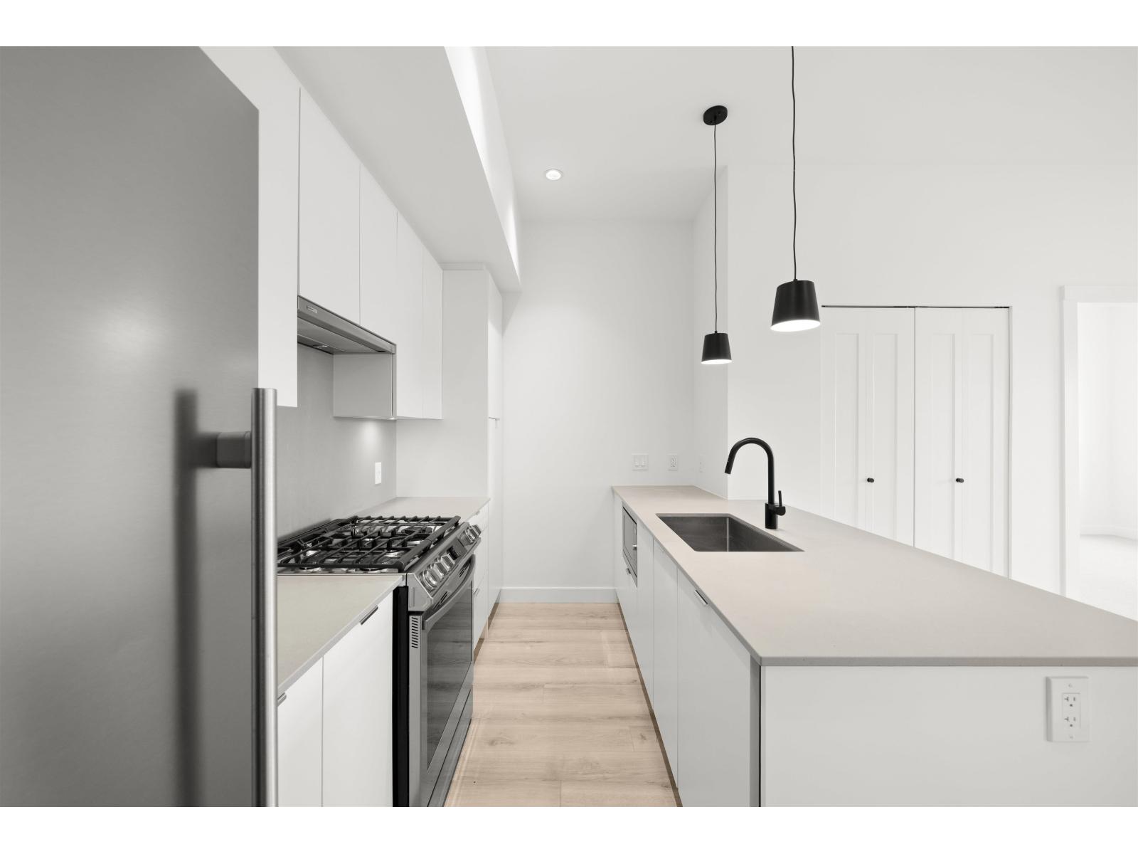 503 2493 Montrose Avenue, Abbotsford, British Columbia  V2S 0L4 - Photo 7 - R3079048