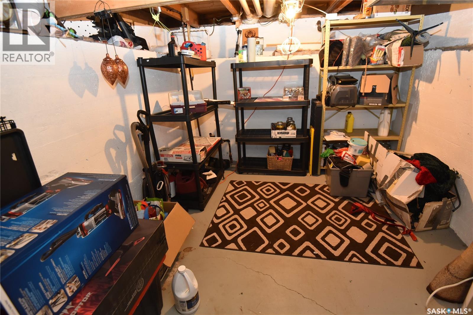 306 3rd Avenue W, Nipawin, Saskatchewan  S0E 1E0 - Photo 22 - SK026743