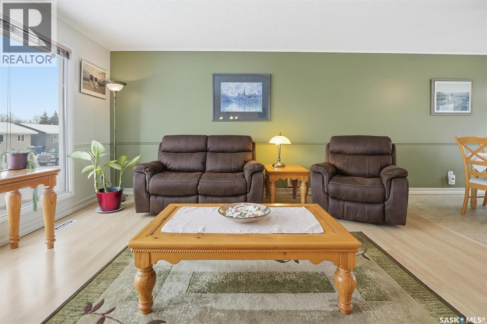 434 Langevin Crescent, Saskatoon, Saskatchewan  S7L 5R6 - Photo 4 - SK026724