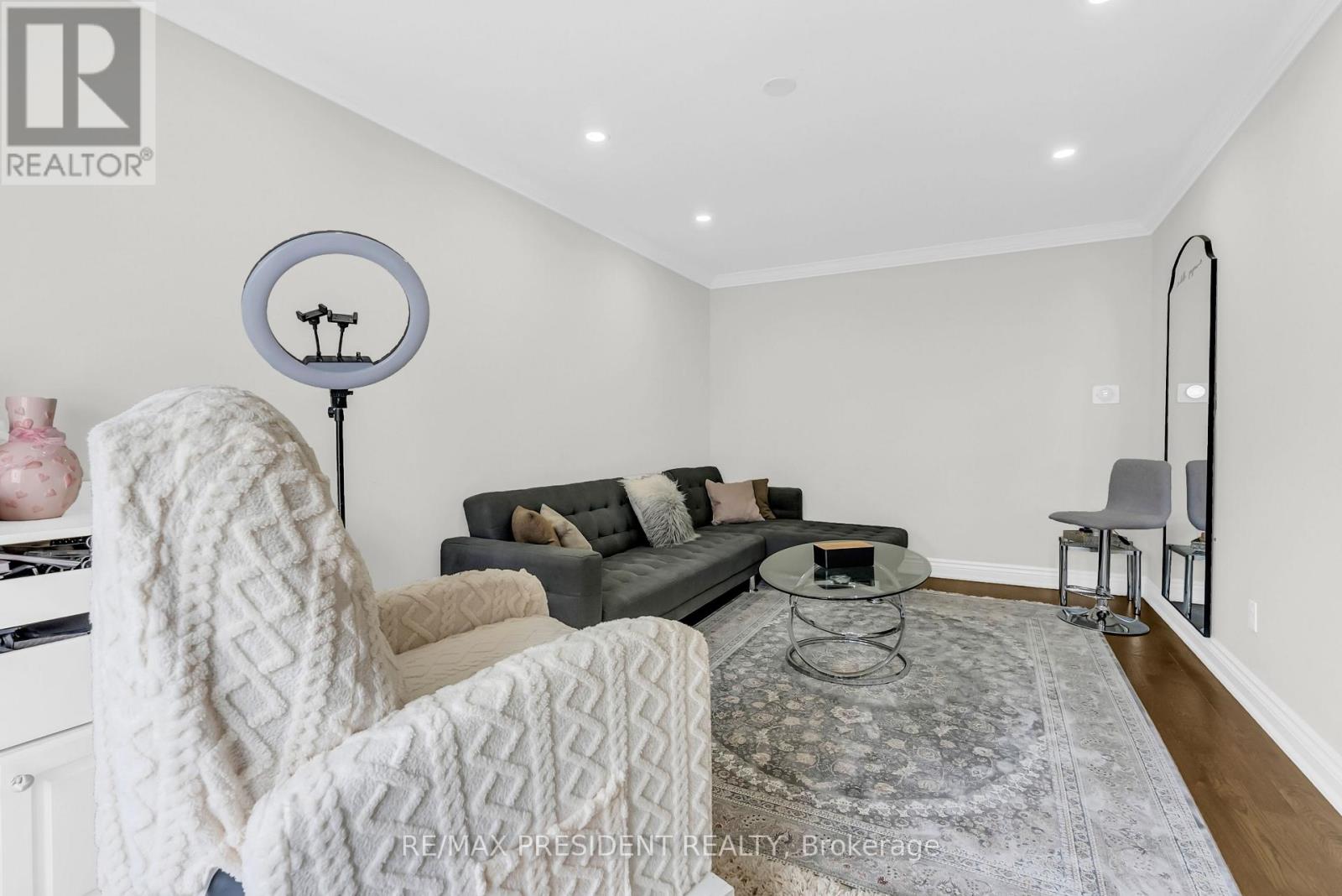 6200 Osprey Boulevard, Mississauga, Ontario  L5N 5W4 - Photo 8 - W12692404