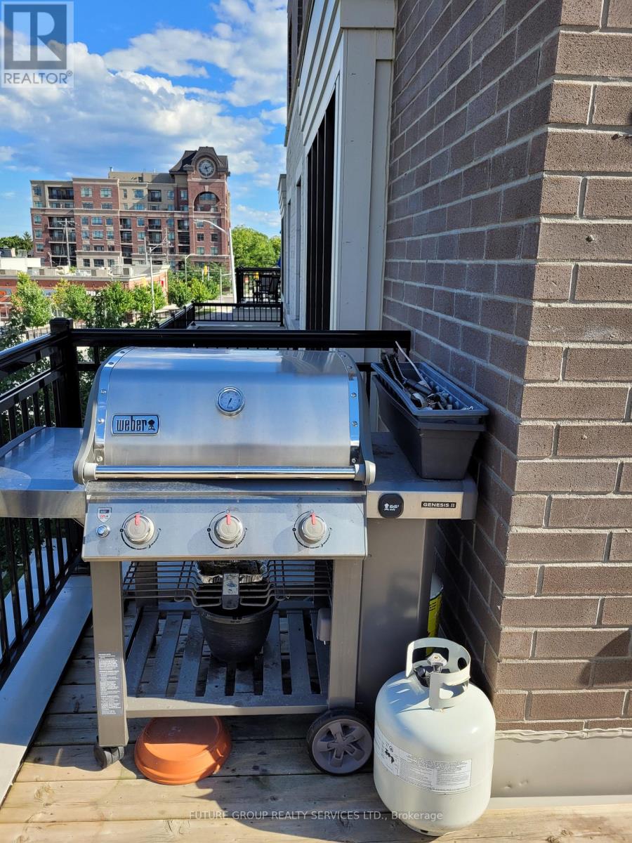 20 - 70 Eastwood Park Gardens, Toronto, Ontario  M8W 0B2 - Photo 10 - W12692432