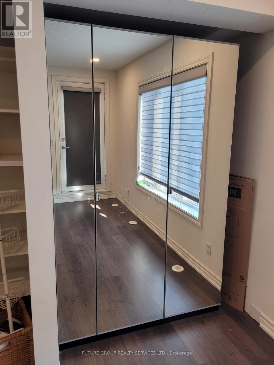 20 - 70 Eastwood Park Gardens, Toronto, Ontario  M8W 0B2 - Photo 24 - W12692432