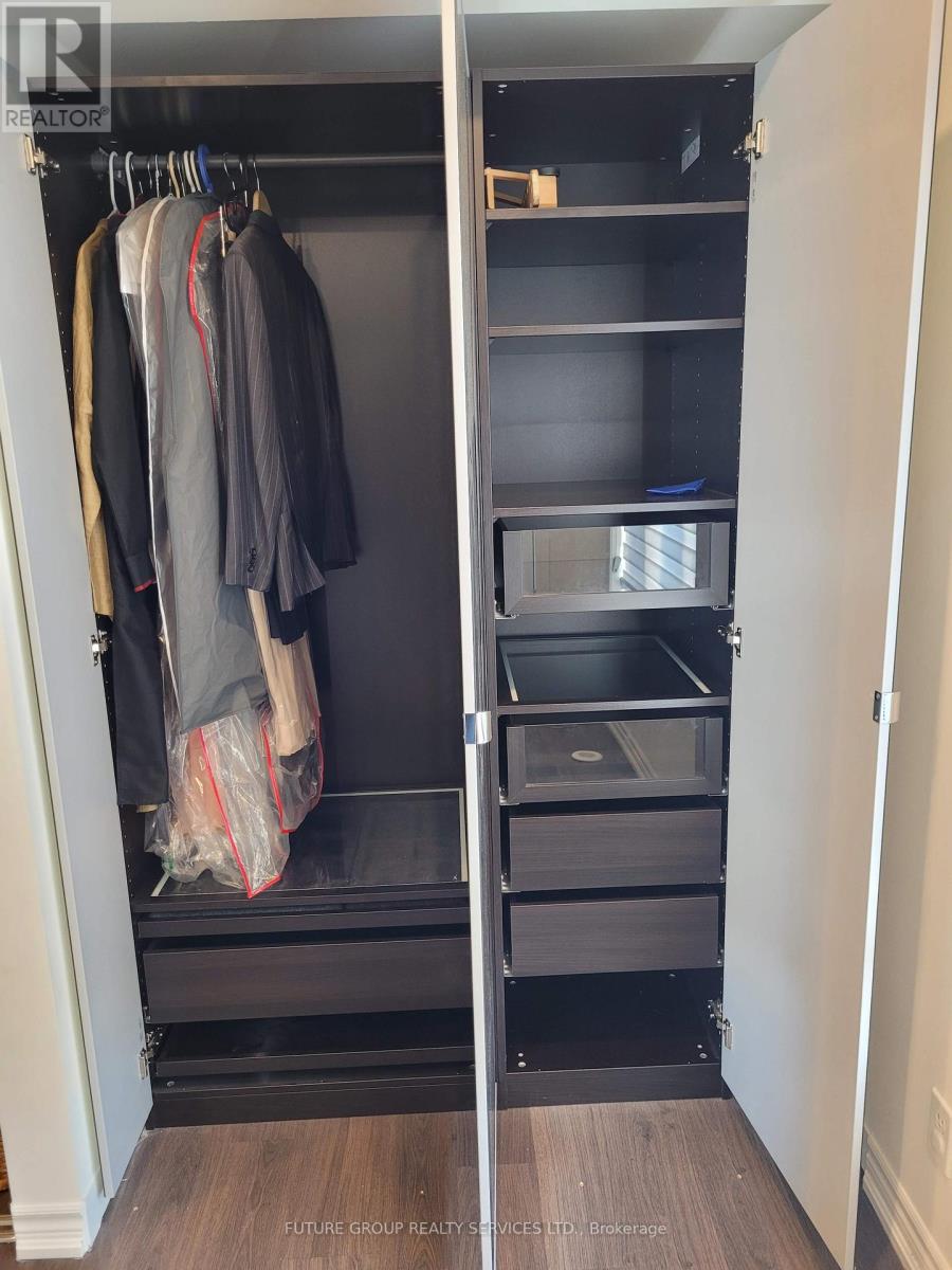 20 - 70 Eastwood Park Gardens, Toronto, Ontario  M8W 0B2 - Photo 25 - W12692432