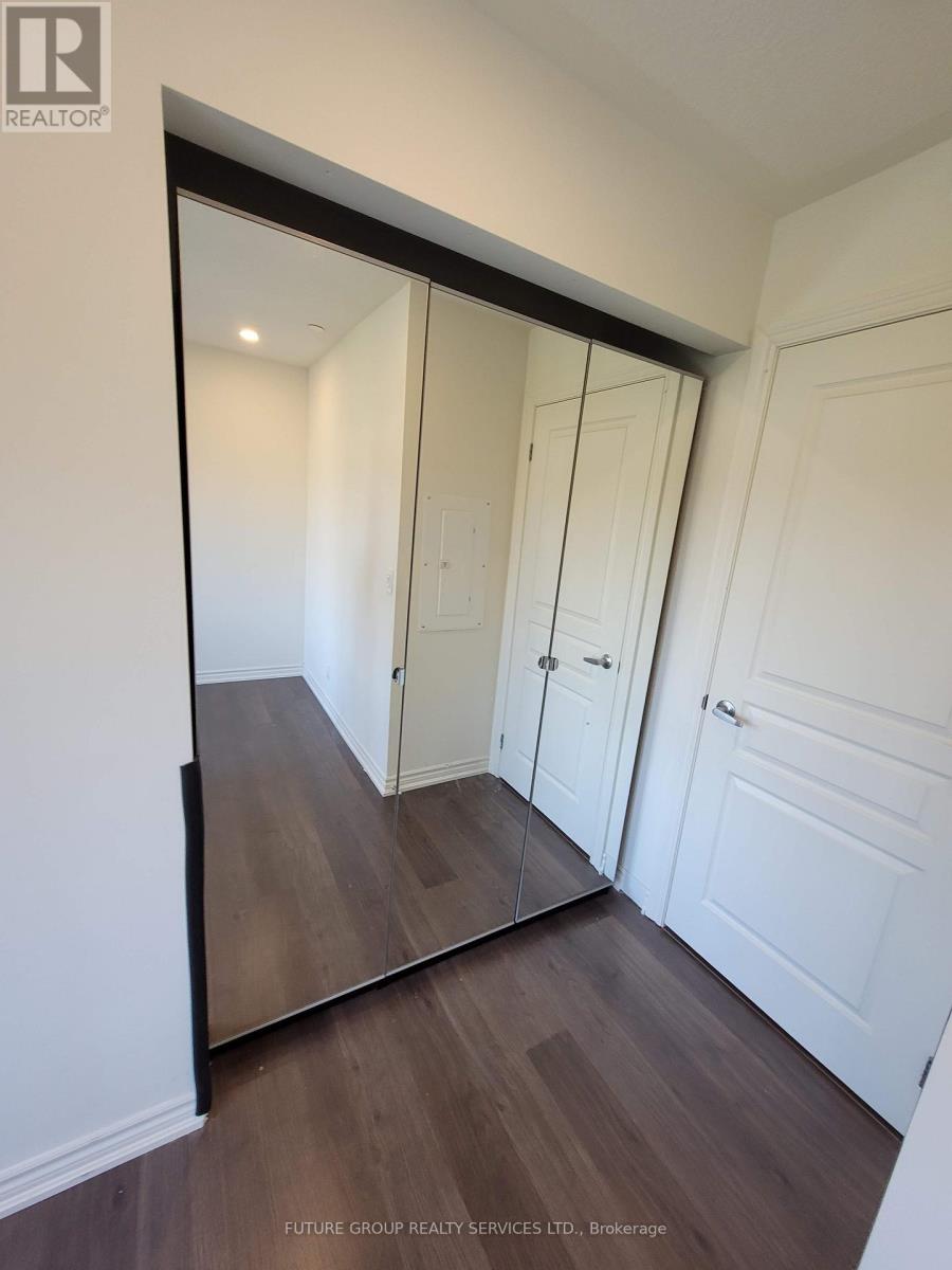 20 - 70 Eastwood Park Gardens, Toronto, Ontario  M8W 0B2 - Photo 30 - W12692432