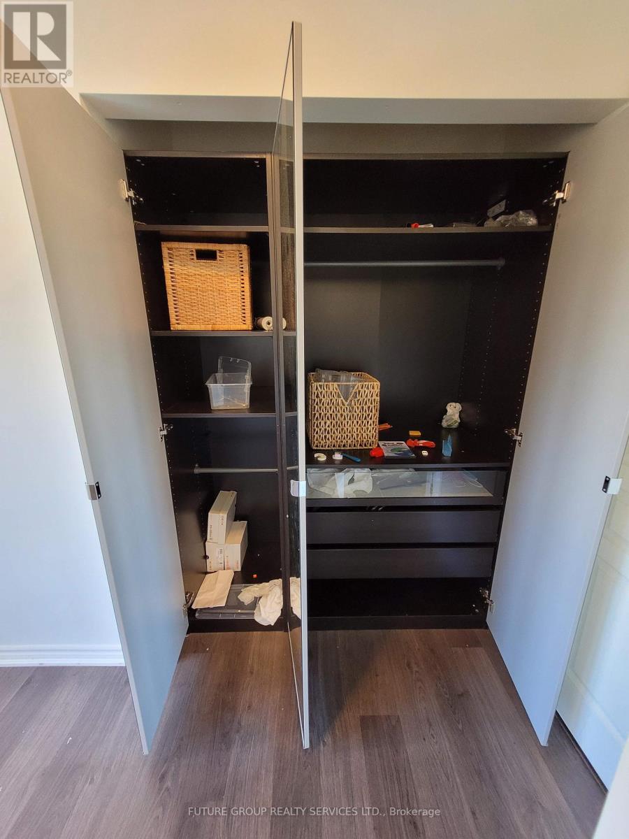 20 - 70 Eastwood Park Gardens, Toronto, Ontario  M8W 0B2 - Photo 31 - W12692432