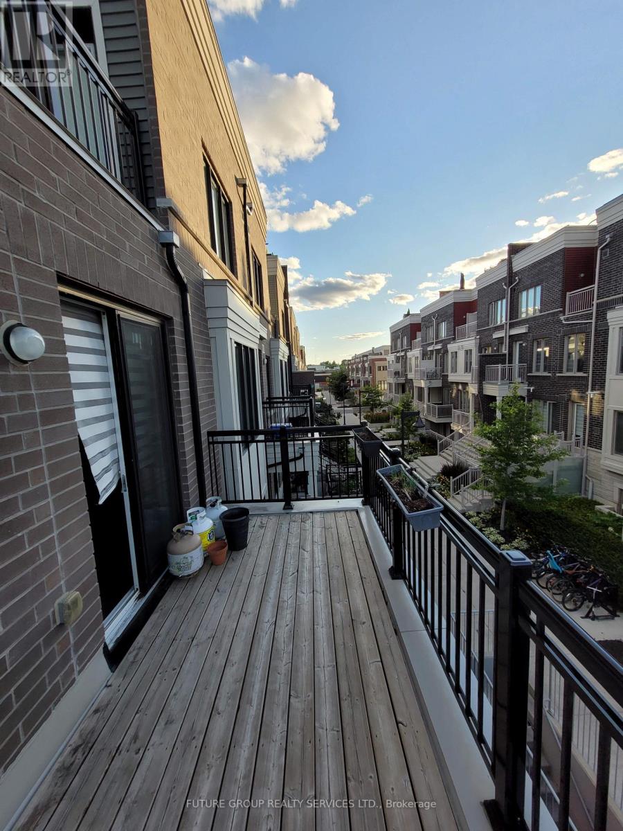 20 - 70 Eastwood Park Gardens, Toronto, Ontario  M8W 0B2 - Photo 36 - W12692432
