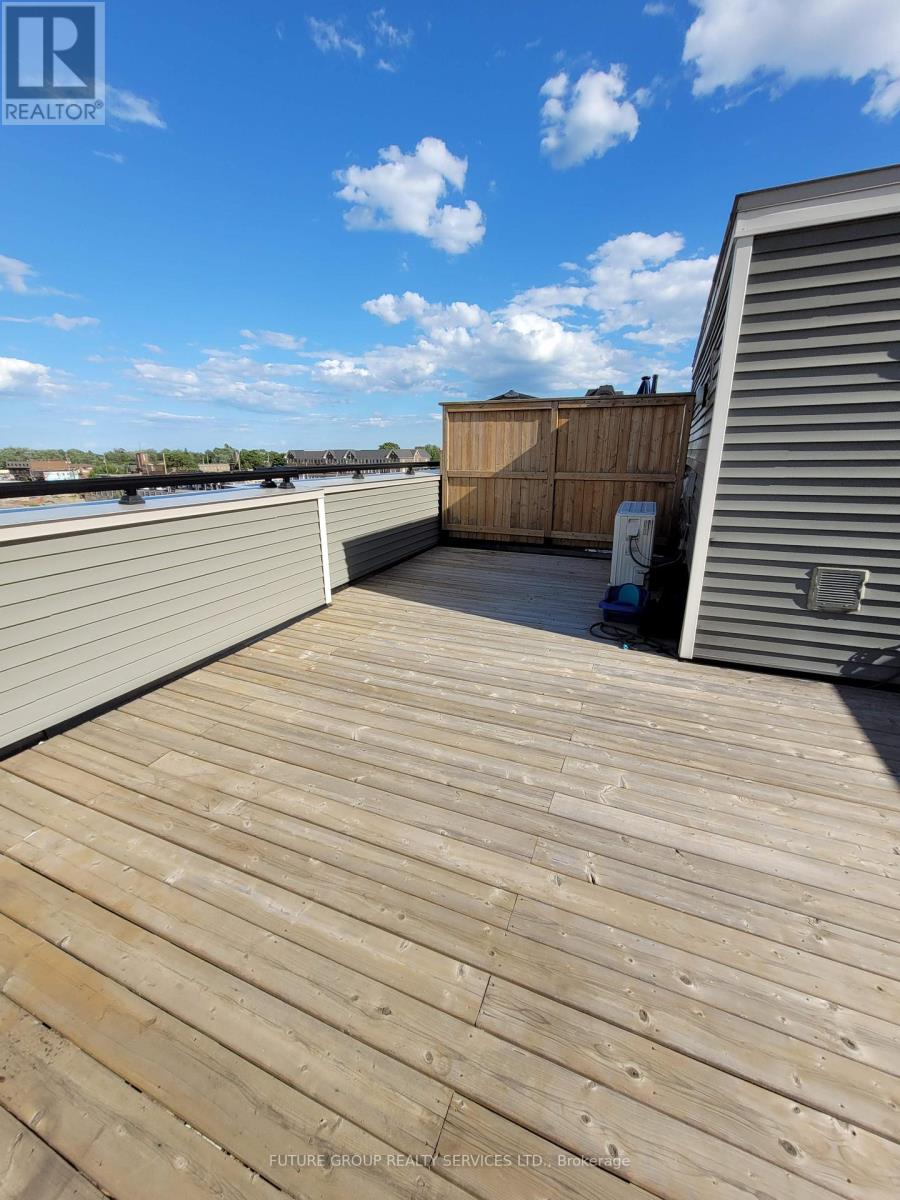 20 - 70 Eastwood Park Gardens, Toronto, Ontario  M8W 0B2 - Photo 42 - W12692432