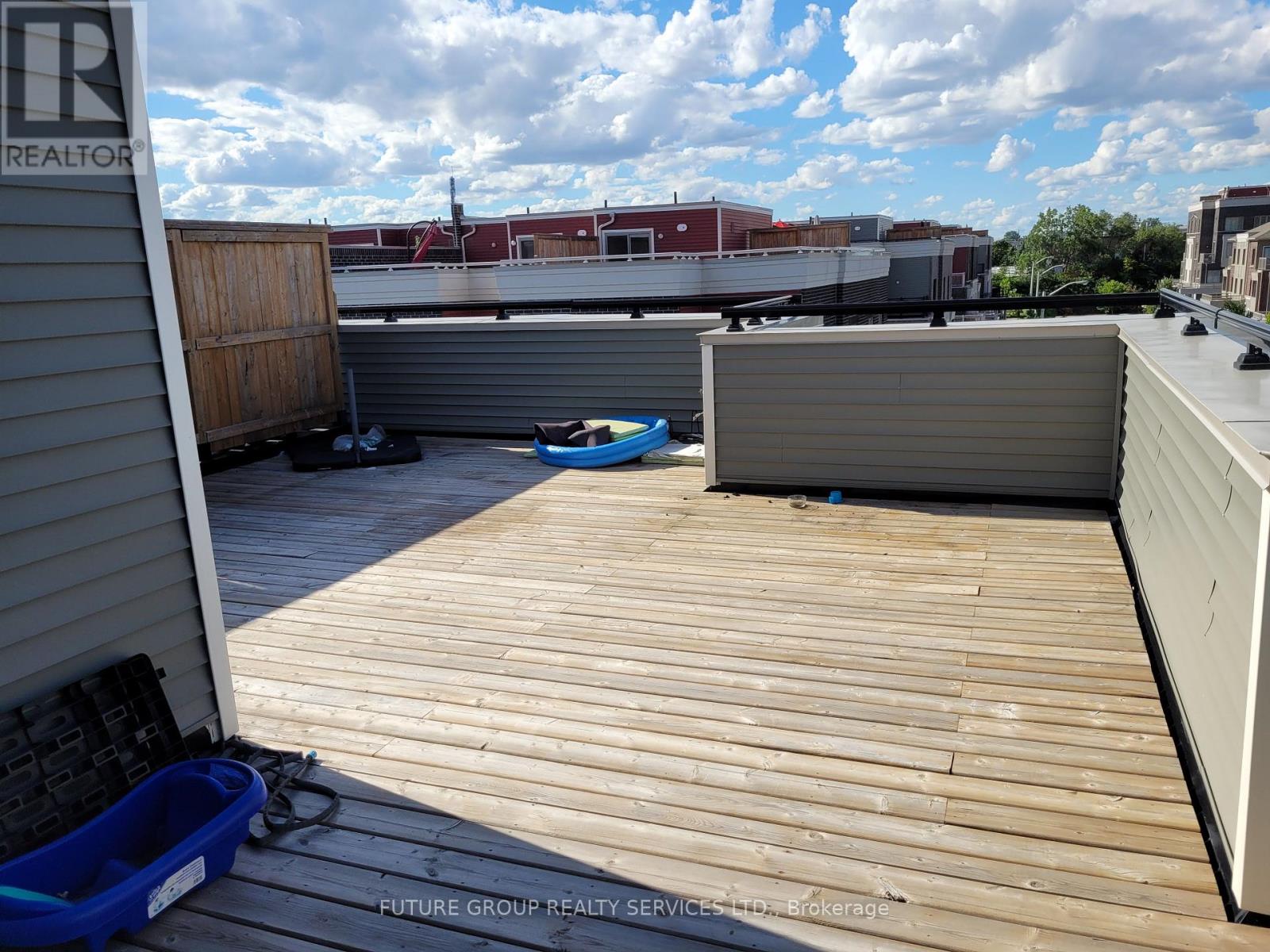 20 - 70 Eastwood Park Gardens, Toronto, Ontario  M8W 0B2 - Photo 44 - W12692432