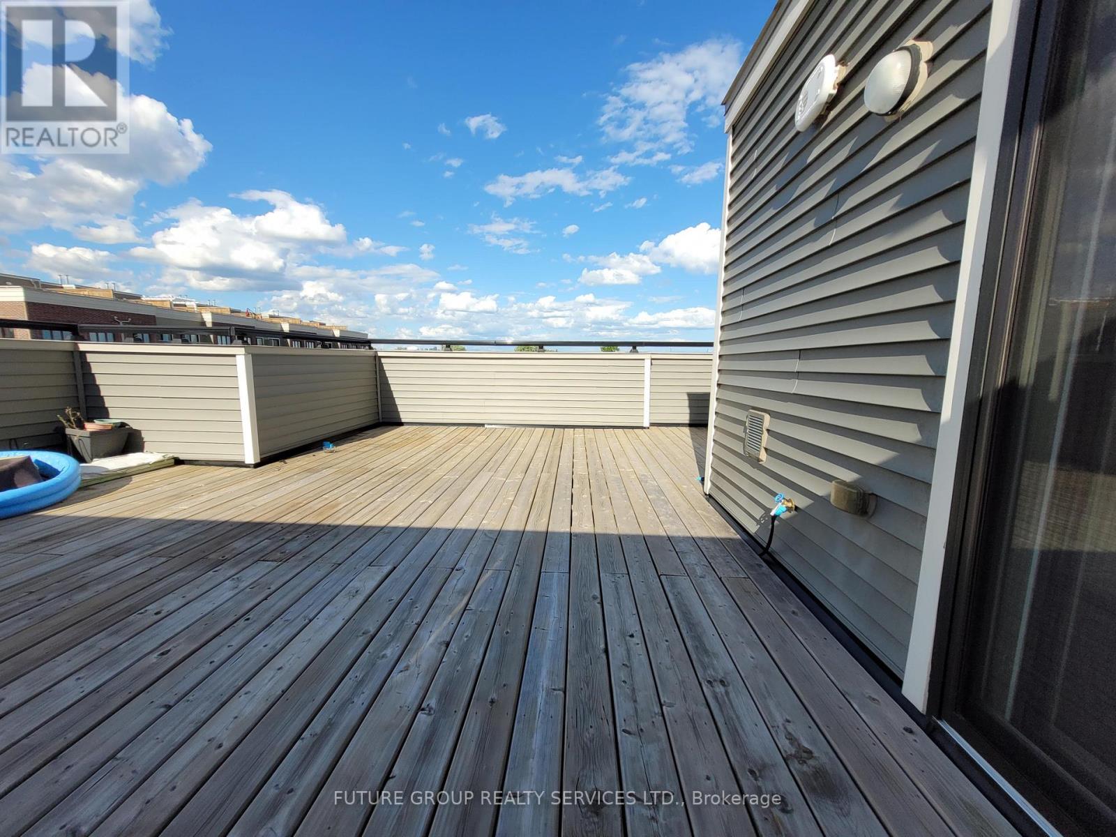 20 - 70 Eastwood Park Gardens, Toronto, Ontario  M8W 0B2 - Photo 46 - W12692432