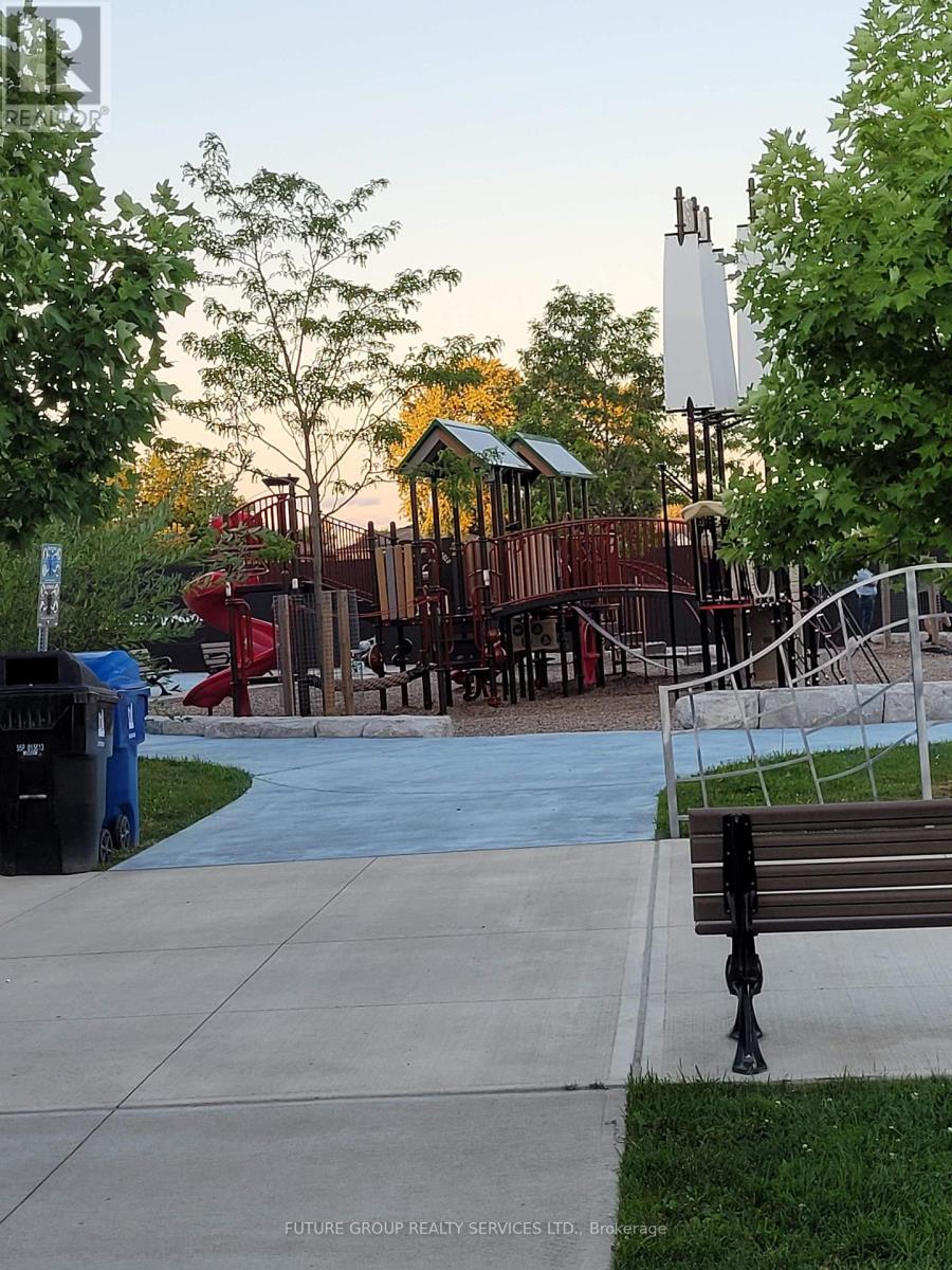 20 - 70 Eastwood Park Gardens, Toronto, Ontario  M8W 0B2 - Photo 47 - W12692432