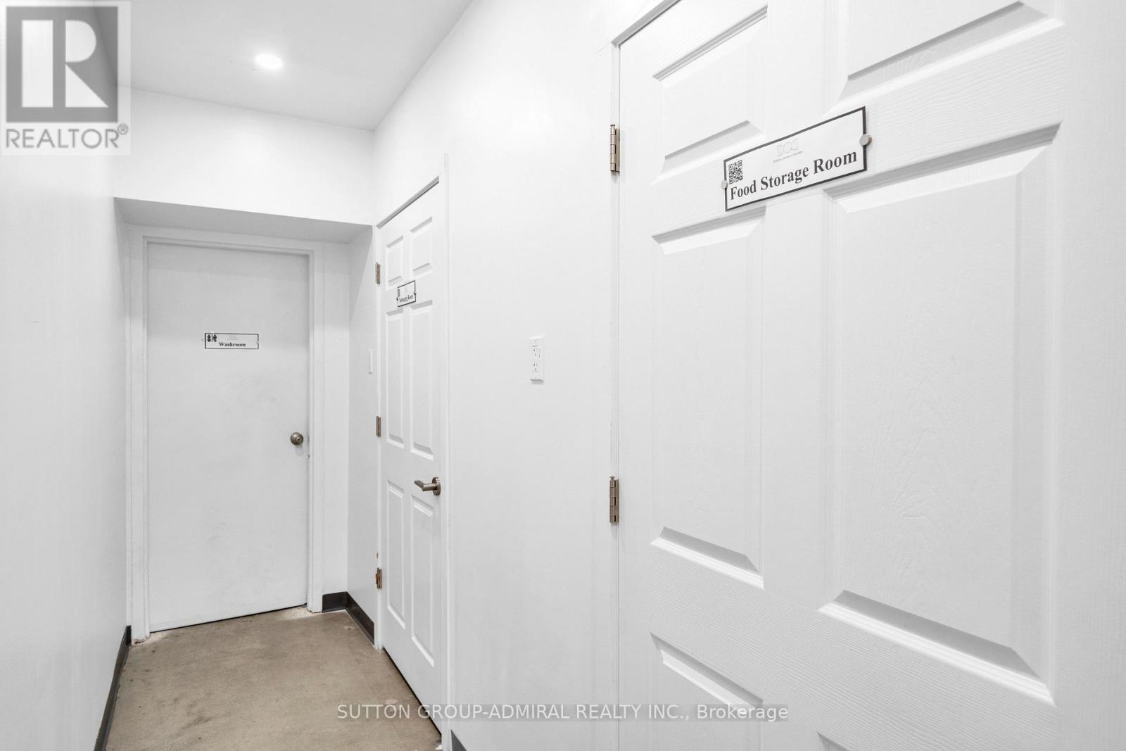 3 - 70 Vanley Crescent, Toronto, Ontario  M3J 2B8 - Photo 13 - W12692440