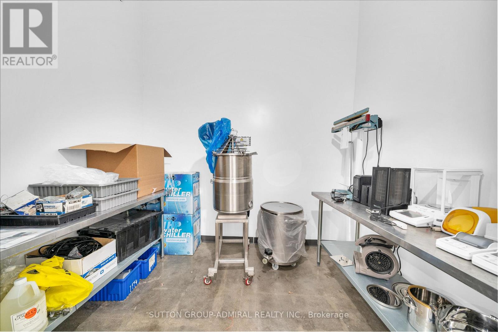 3 - 70 Vanley Crescent, Toronto, Ontario  M3J 2B8 - Photo 14 - W12692440