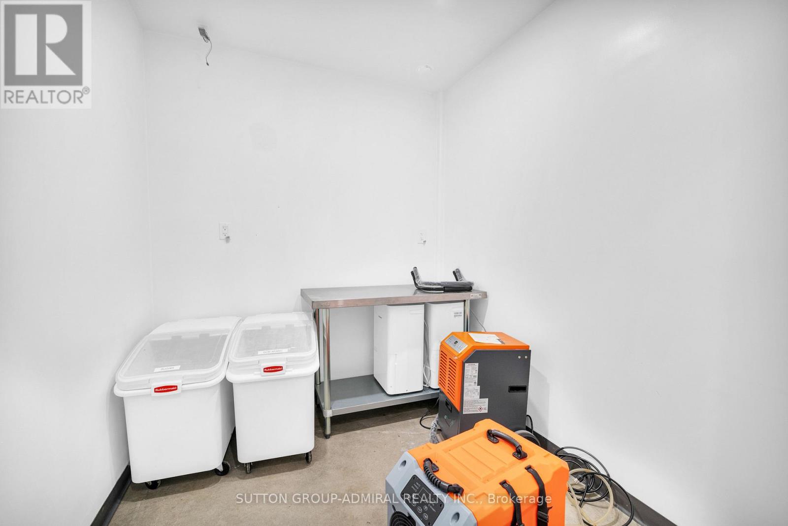 3 - 70 Vanley Crescent, Toronto, Ontario  M3J 2B8 - Photo 15 - W12692440