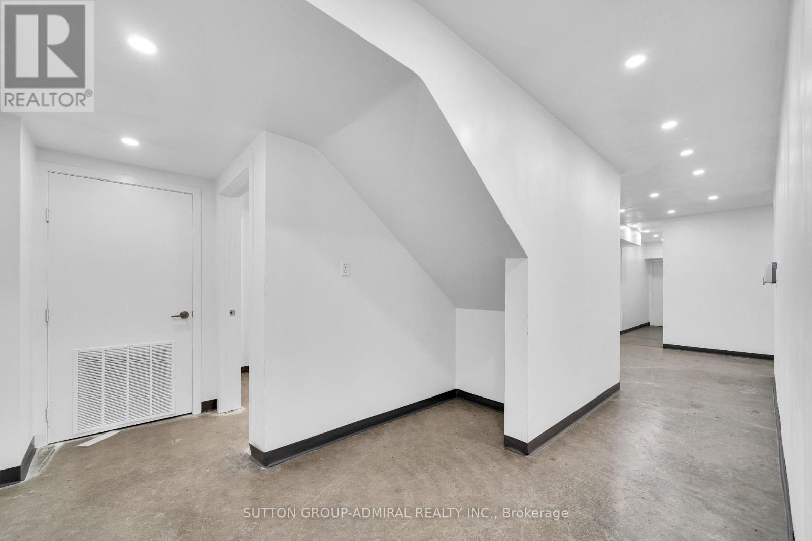 3 - 70 Vanley Crescent, Toronto, Ontario  M3J 2B8 - Photo 17 - W12692440