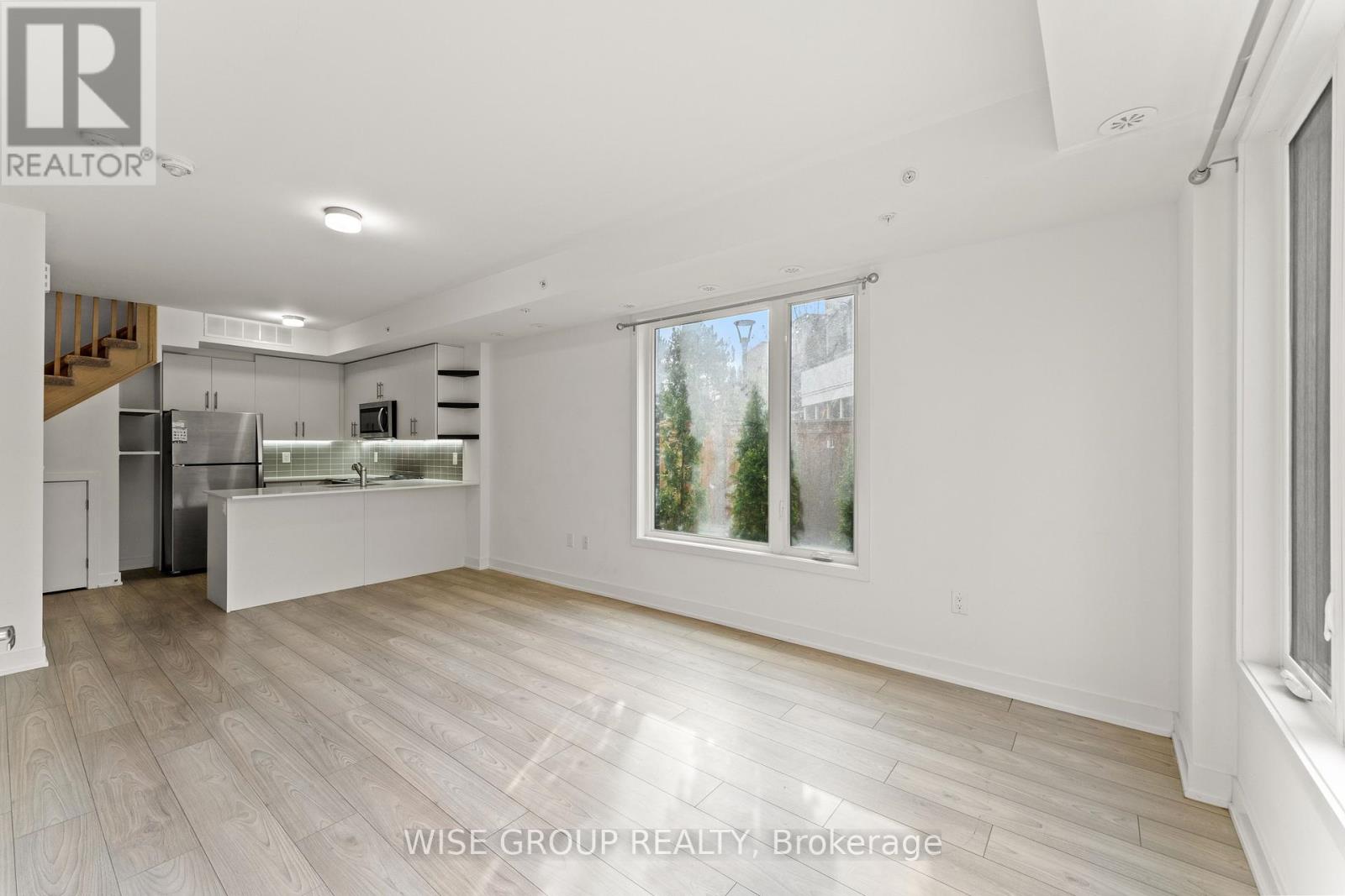 15 - 3476 Widdicombe Way, Mississauga, Ontario  L5L 0B8 - Photo 5 - W12692452