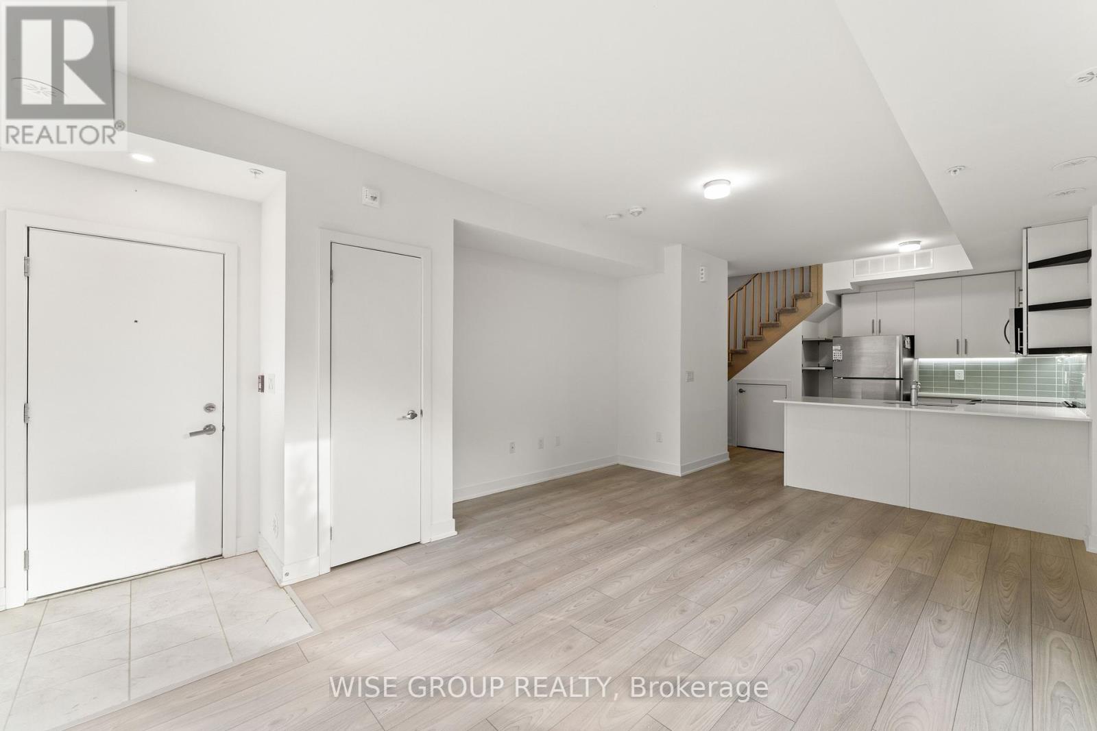 15 - 3476 Widdicombe Way, Mississauga, Ontario  L5L 0B8 - Photo 8 - W12692452