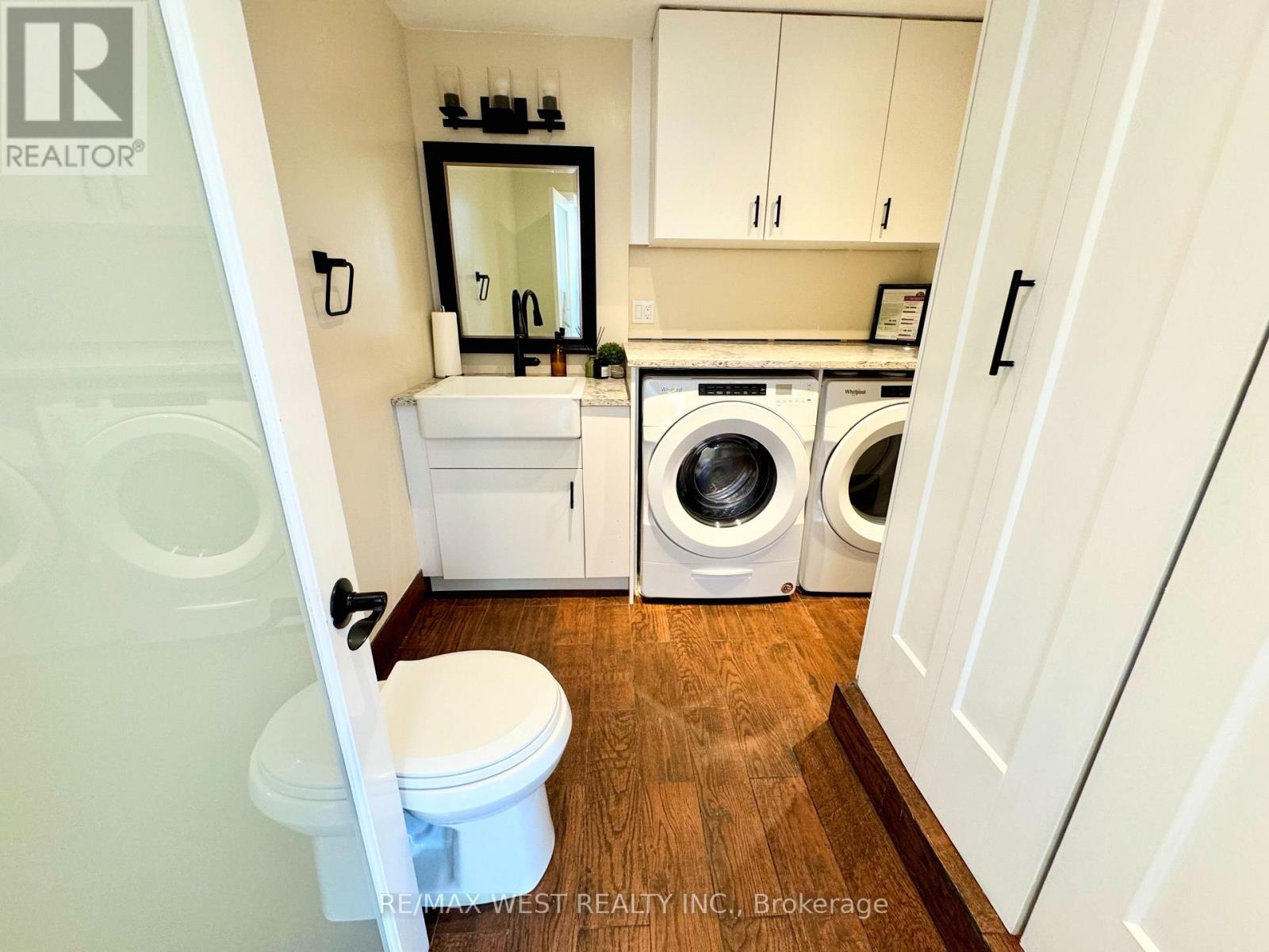 482 Laurentian Avenue, Mississauga, Ontario  L4Z 2K4 - Photo 19 - W12692464