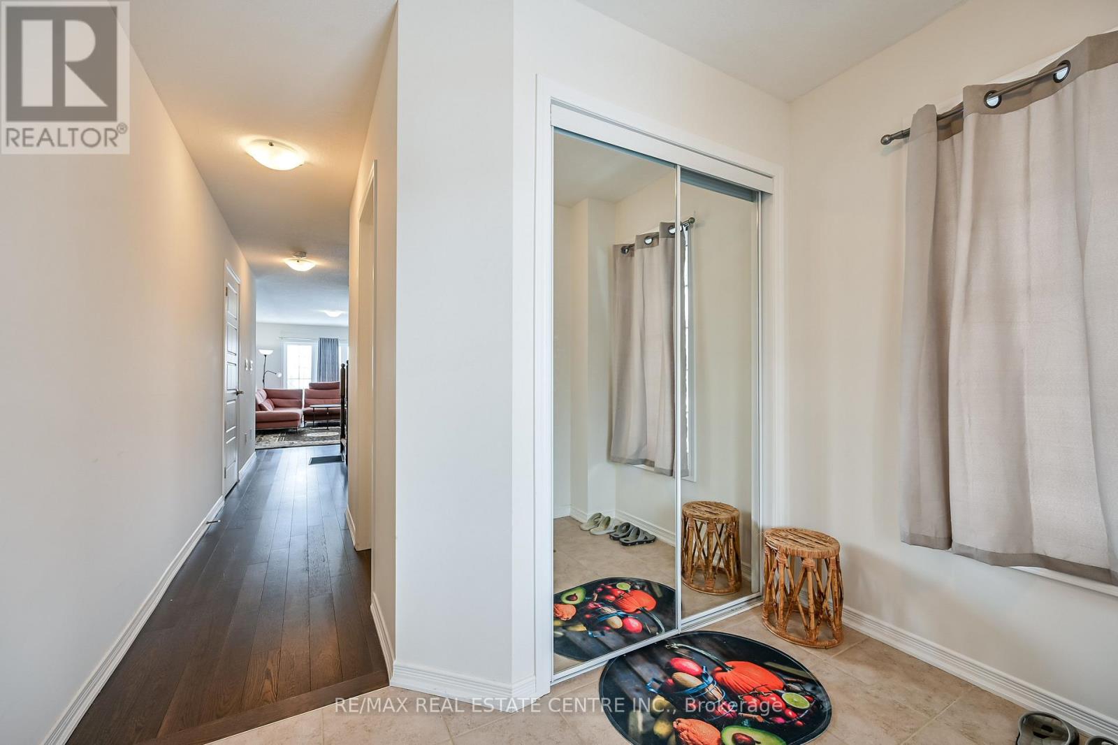 31 Armes Street, Hamilton, Ontario  L0R 1C0 - Photo 17 - X12692388