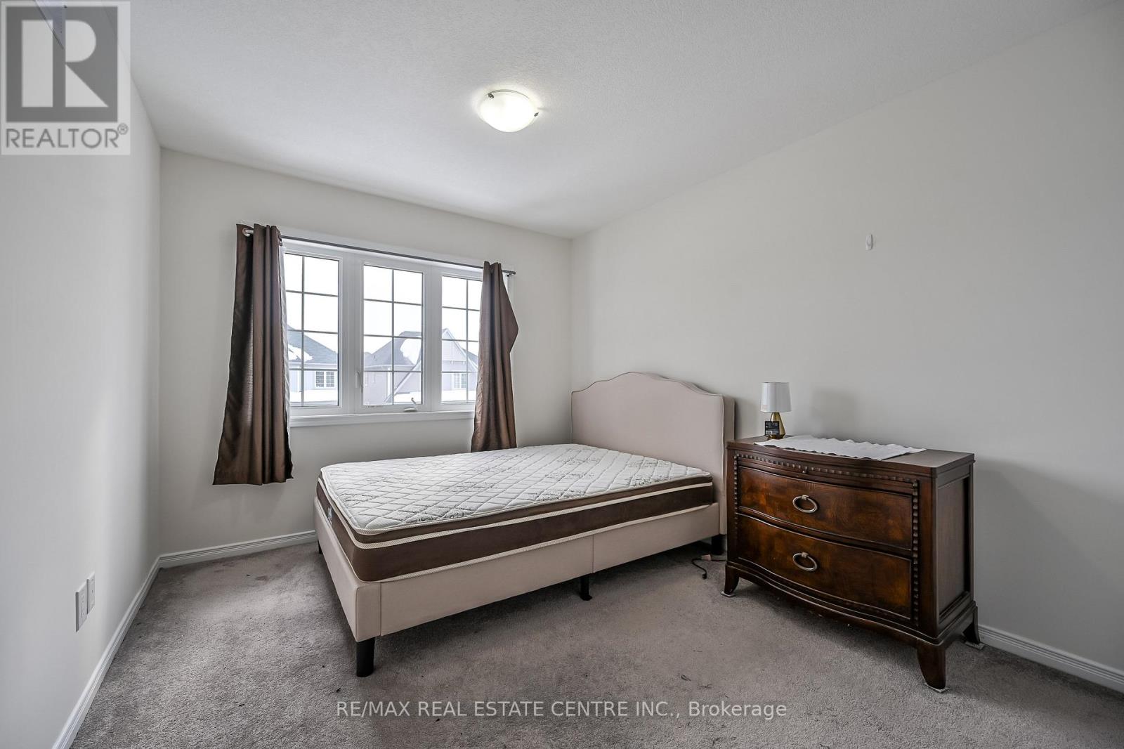 31 Armes Street, Hamilton, Ontario  L0R 1C0 - Photo 29 - X12692388