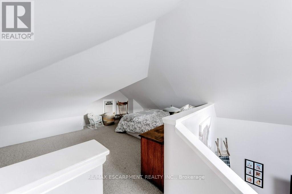 7 Homewood Avenue, Hamilton, Ontario  L8P 2M1 - Photo 22 - X12692416