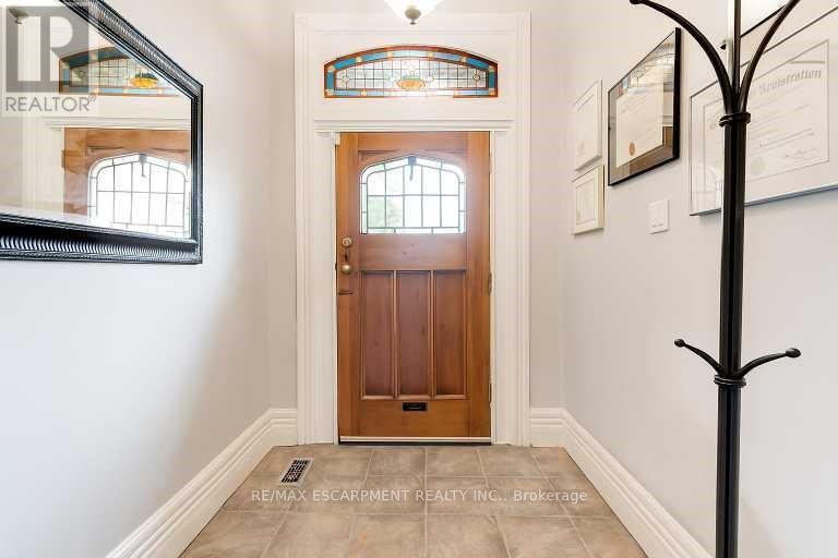 7 Homewood Avenue, Hamilton, Ontario  L8P 2M1 - Photo 42 - X12692416