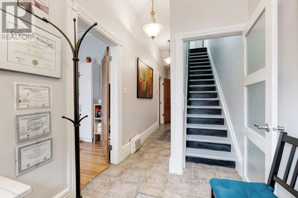 7 Homewood Avenue, Hamilton, Ontario  L8P 2M1 - Photo 43 - X12692416