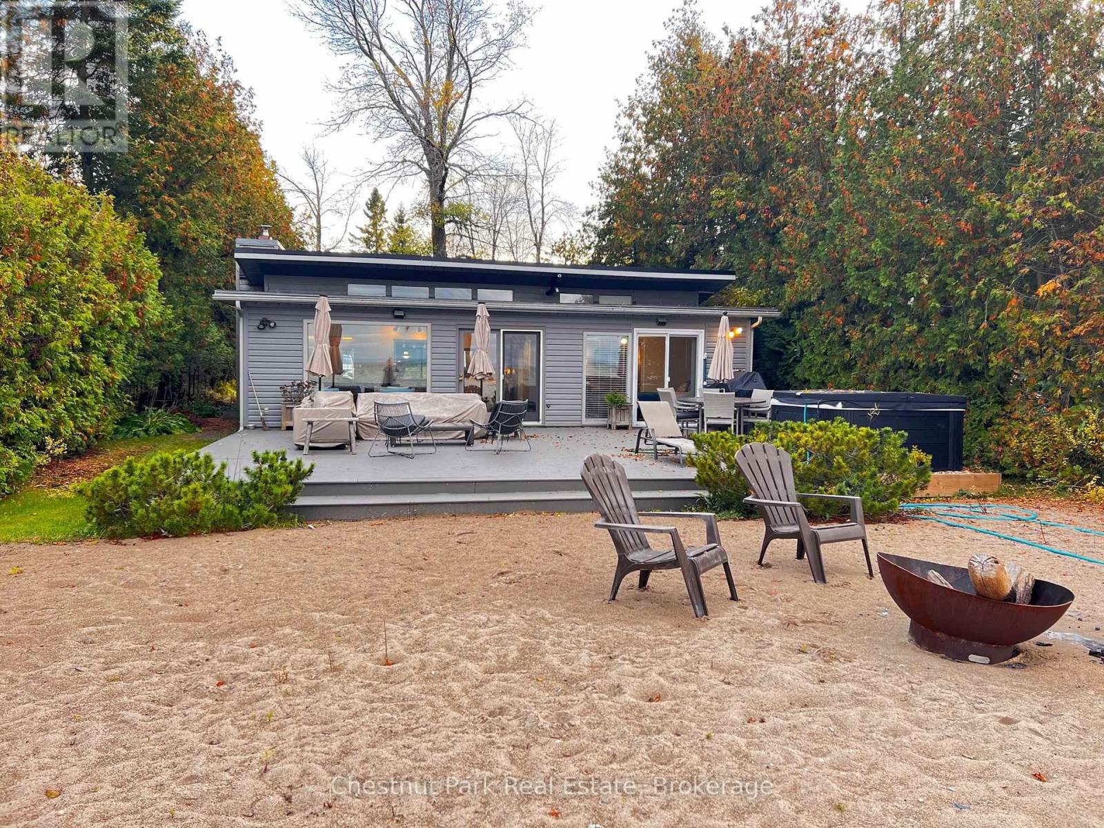 89 Georgian Manor Drive, Collingwood, Ontario  L9Y 5P4 - Photo 4 - S12692518