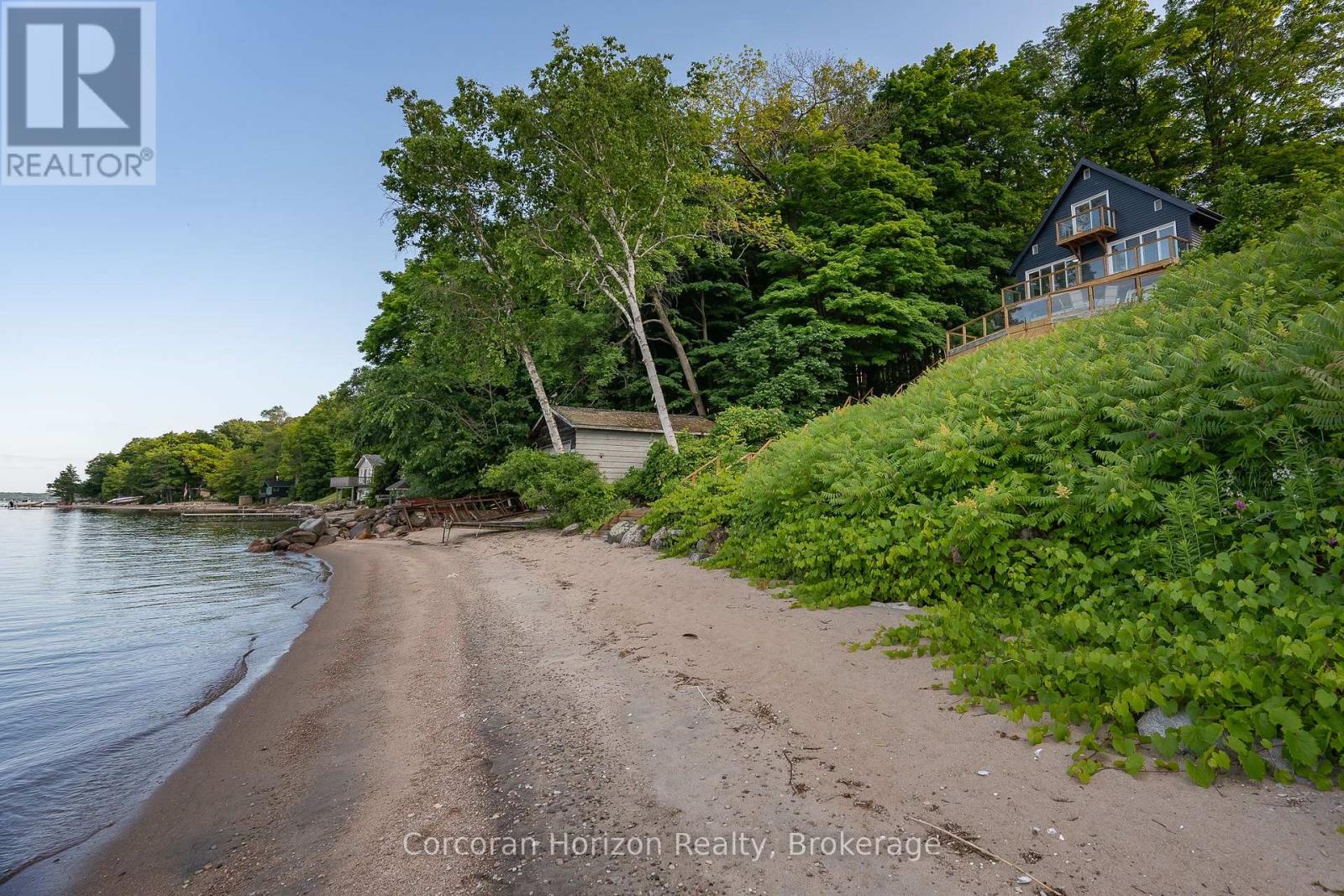 77 Mcarthur Drive, Penetanguishene, Ontario  L9M 1X3 - Photo 7 - S12692640