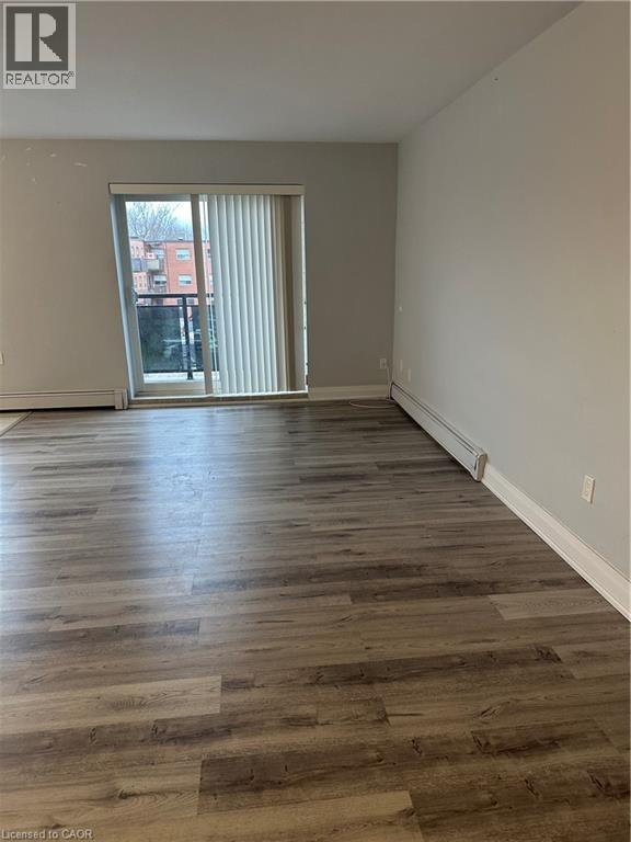 579 Clare Avenue Unit# 310, Welland, Ontario  L3C 3B7 - Photo 4 - 40798156