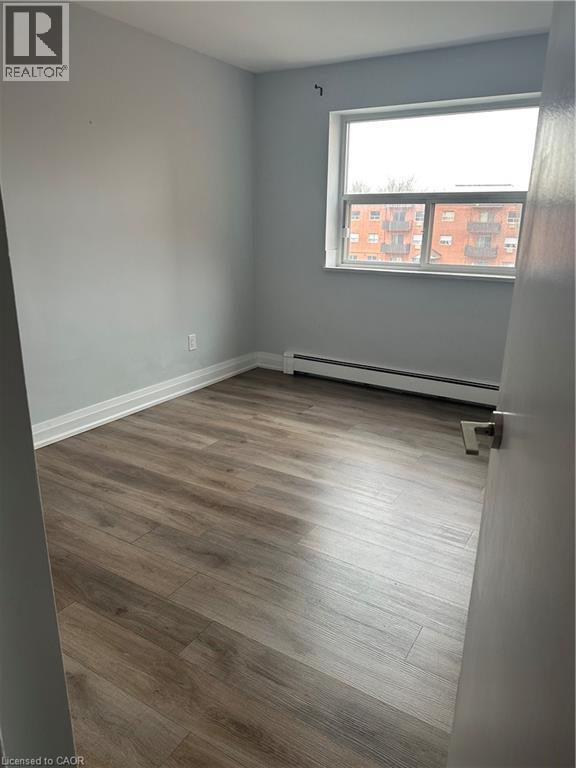 579 Clare Avenue Unit# 310, Welland, Ontario  L3C 3B7 - Photo 6 - 40798156