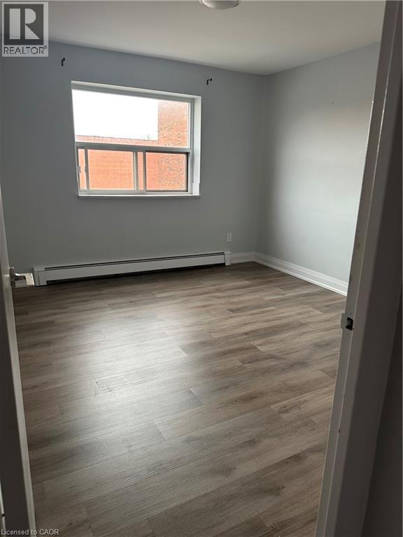 579 Clare Avenue Unit# 310, Welland, Ontario  L3C 3B7 - Photo 7 - 40798156