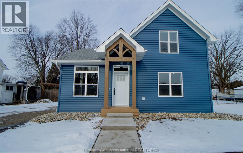 MLS# 26000239: 454 Trerice STREET, Dresden, Canada